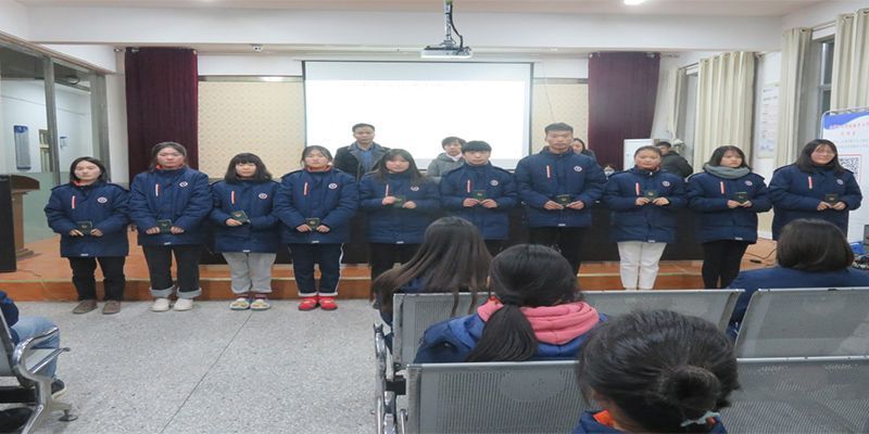 万象城(中国)举行2020年度新团员入团仪式